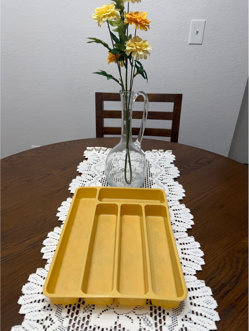 vintage mid-century yellow plastic silverware and utensil organizer tray